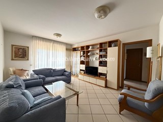 Quadrilocale in Vendita a Carmignano, zona Seano, 270'000&euro;, 95 m²