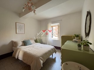 Bilocale in Vendita a Castelnuovo di Val di Cecina, 35'000&euro;, 65 m², arredato