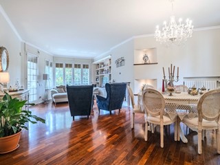 Quadrilocale in Vendita a Milano, 1'120'000&euro;, 153 m²