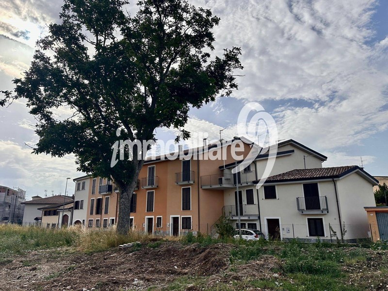 Trilocale in Vendita a L'Aquila, 65'000&euro;, 57 m²