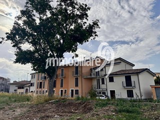 Trilocale in Vendita a L'Aquila, 65'000&euro;, 57 m²