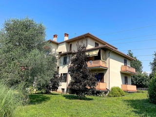 Attico in Vendita a Brembate, 165'000&euro;, 142 m²