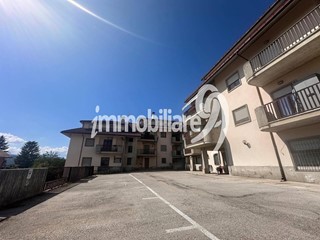 Quadrilocale in Vendita a Pizzoli, 129'000&euro;, 116 m²
