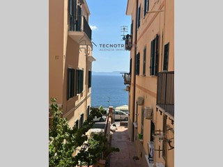 Trilocale in Vendita a Napoli, 349'000&euro;, 115 m²
