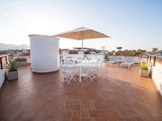 Appartamento in Vendita a Massa, 239'000&euro;, 96 m²