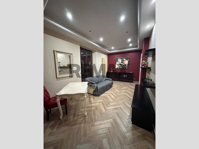 Appartamento in Vendita a Caltagirone, 75'000&euro;, 120 m²