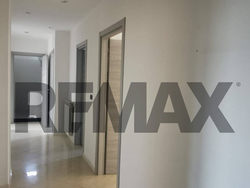 Appartamento in Vendita a Palmi, 100'000&euro;, 123 m²