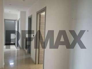 Appartamento in Vendita a Palmi, 100'000&euro;, 123 m²