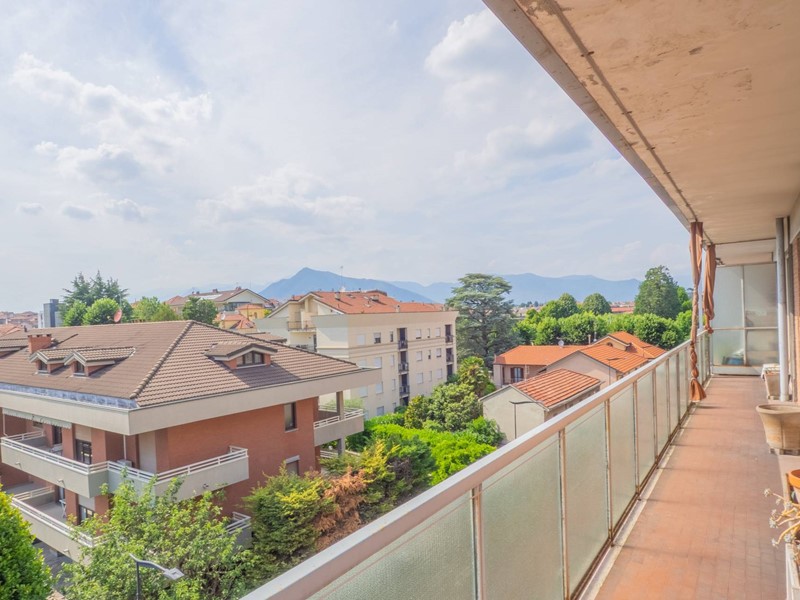 Appartamento in Vendita a Rivoli, 365'000&euro;, 159 m²