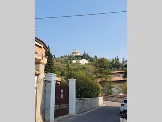 Appartamento in Affitto a Verona, 1'100&euro;, 115 m²