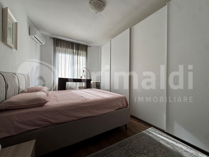 Bilocale in Vendita a Milano, 259'000&euro;, 69 m²