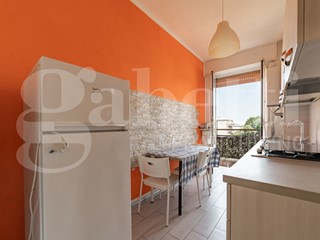 Bilocale in Vendita a Rozzano, 165'000&euro;, 63 m², arredato