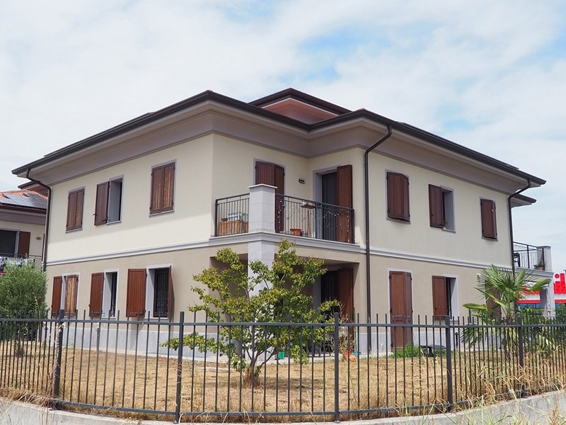Trilocale in Vendita a Rivolta d'Adda, 268'000&euro;, 139 m²