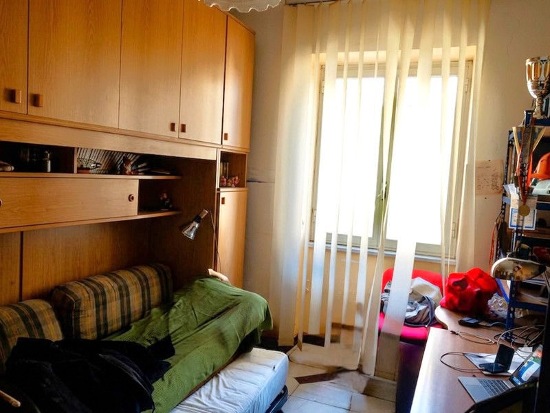 Quadrilocale in Affitto a Napoli, 980&euro;, 125 m²