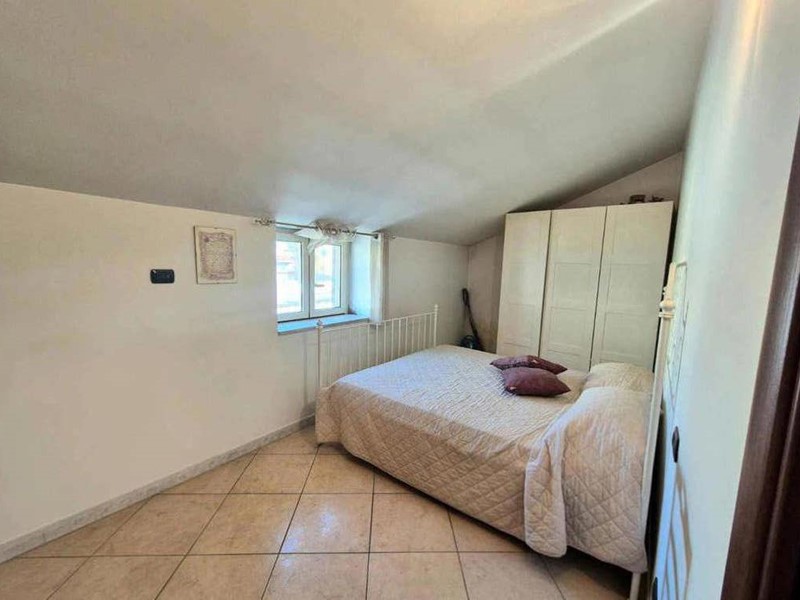Attico in Vendita a Caivano, 75'000&euro;, 82 m²