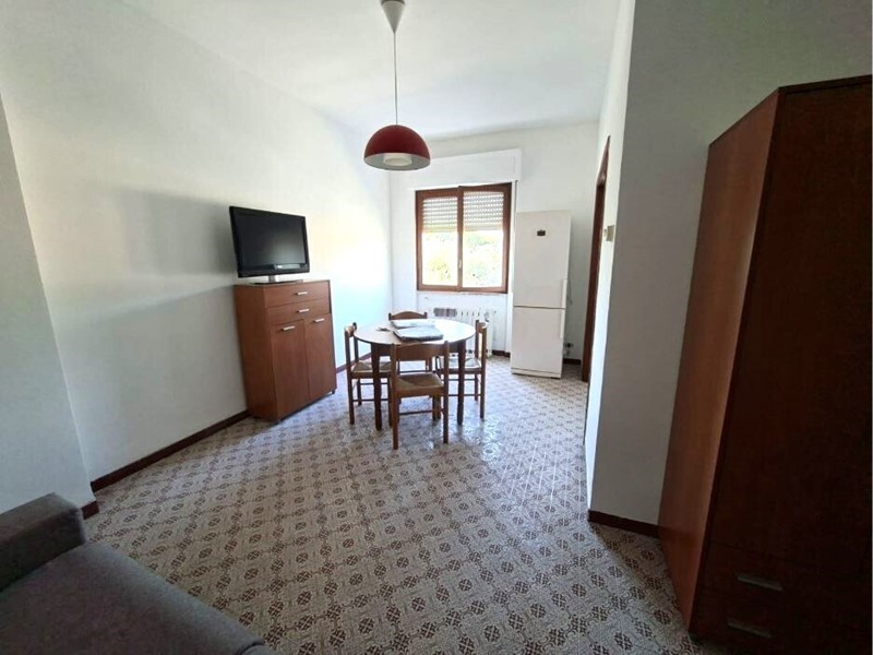 Bilocale in Vendita a Sarzana, zona Marinella Di Sarzana, 140'000&euro;, 50 m²