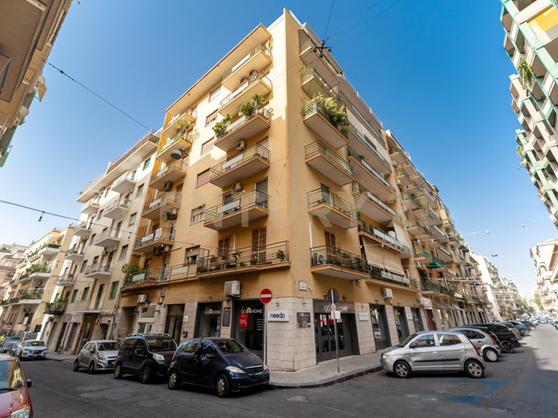 Quadrilocale in Vendita a Catania, 168'000&euro;, 111 m²