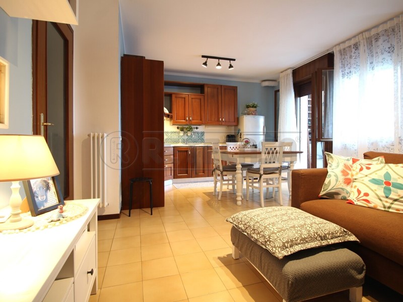 Appartamento in Vendita a Arzignano, 145'000&euro;, 87 m², con Box