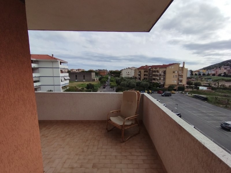 Bilocale in Vendita a Andora, 180'000&euro;, 45 m², arredato