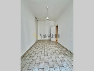 Monolocale in Affitto a Bari, zona Madonnella, 550&euro;, 45 m²
