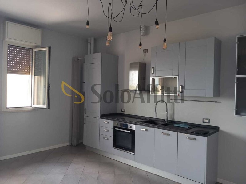 Bilocale in Affitto a Verolavecchia, 600&euro;, 55 m², con Box
