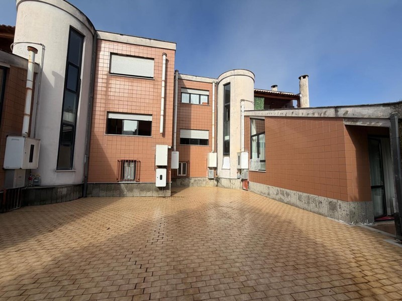Appartamento in Vendita a Capena, 800'000&euro;, 850 m²