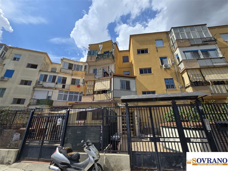 Bilocale in Vendita a Palermo, 65'000&euro;, 63 m²
