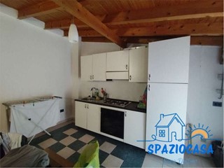 Bilocale in Vendita a Zuccarello, 89'000&euro;, 70 m²