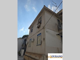 Trilocale in Vendita a Monreale, 89'000&euro;, 80 m²