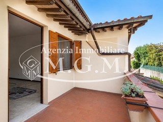 Bilocale in Vendita a Bientina, zona Quattro Strade, 119'000&euro;, 55 m², arredato