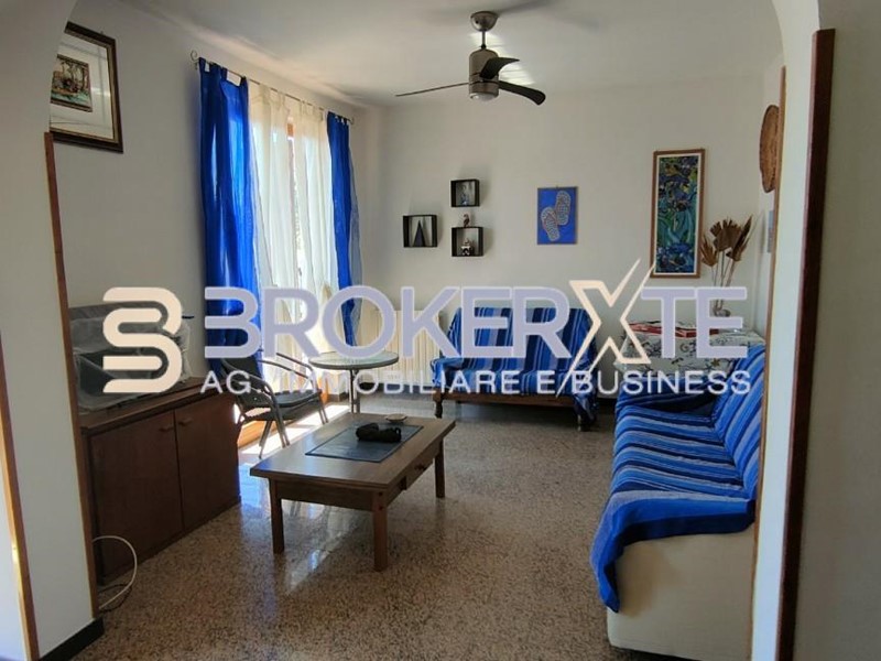Quadrilocale in Vendita a Carrara, zona Marina di Carrara, 225'000&euro;, 82 m², arredato