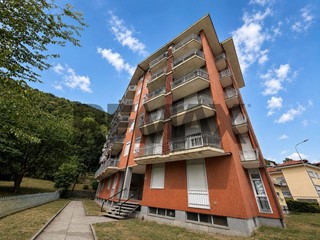 Trilocale in Vendita a Cannobio, 220'000&euro;, 70 m²