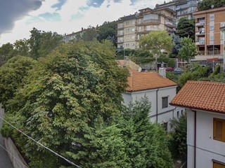 Bilocale in Vendita a Trieste, 160'000&euro;, 57 m²