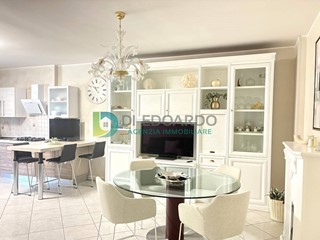 Quadrilocale in Vendita a Martinsicuro, 169'000&euro;, 102 m²