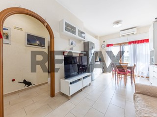 Trilocale in Vendita a Roma, 258'750&euro;, 71 m²