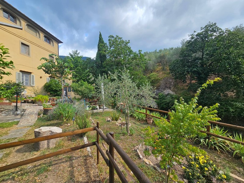 Appartamento in Vendita a Calci, 199'000&euro;, 186 m²