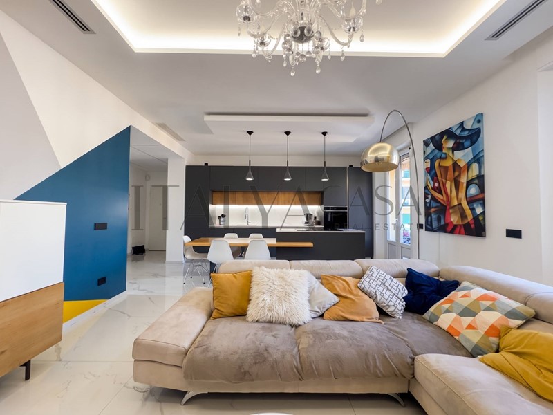 Quadrilocale in Vendita a Sanremo, 520'000&euro;, 96 m²