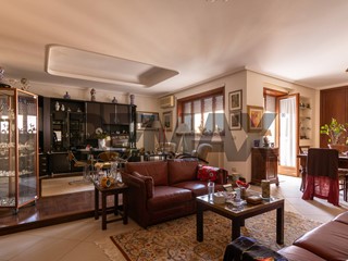 Quadrilocale in Vendita a Caltagirone, 120'000&euro;, 190 m²