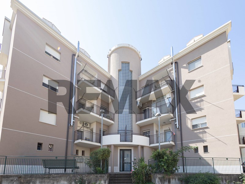 Appartamento in Vendita a Troina, 200'000&euro;, 138 m²