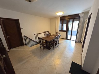 Appartamento in Vendita a Mirandola, 179'000&euro;, 101 m²
