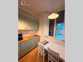 Appartamento in Affitto a Firenze, 1'200&euro;, 80 m²