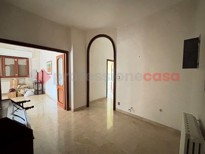 Appartamento in Vendita a Taranto, 180'000&euro;, 175 m²