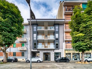 Trilocale in Vendita a Venaria Reale, 248'000&euro;, 75 m²