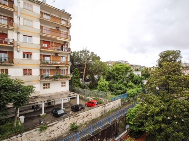 Quadrilocale in Affitto a Napoli, 970&euro;, 85 m²