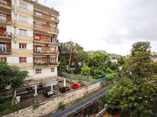 Quadrilocale in Affitto a Napoli, 970&euro;, 85 m²