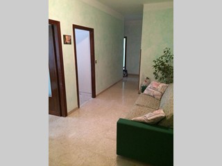 Appartamento in Affitto a Sanremo, 900&euro;, 150 m²