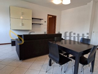 Bilocale in Affitto a Legnago, zona Caserma, 590&euro;, 60 m², arredato, con Box