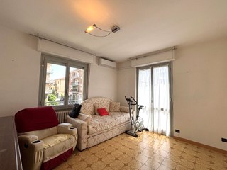Bilocale in Affitto a Monza, 750&euro;, 59 m²