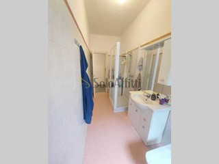 Trilocale in Affitto a Milano, zona Navigli Famagosta, 1'200&euro;, 86 m², arredato
