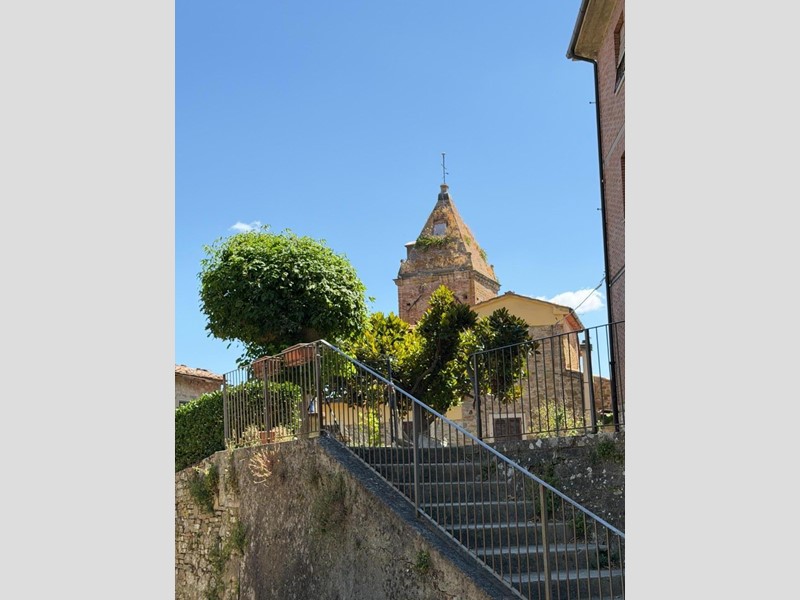 Quadrilocale in Vendita a Chianni, zona Rivalto, 170'000&euro;, 84 m², arredato